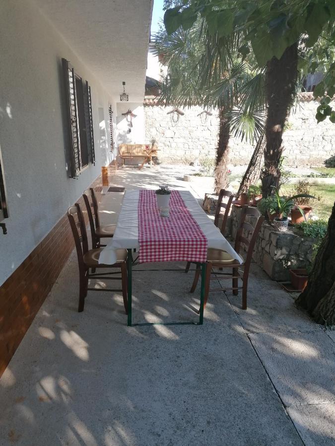 Domacija Mirko Bed and Breakfast Miren Εξωτερικό φωτογραφία